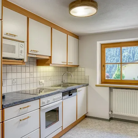 Haus St. Bernard Pettneu am Arlberg